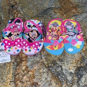 Girl sandals size 5-6. NWT. Minie and paw patrol. X2
